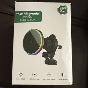 15W Magnetic Wireless Car Charger